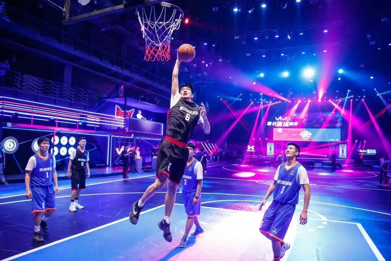 SC人造石粗料破碎机系列